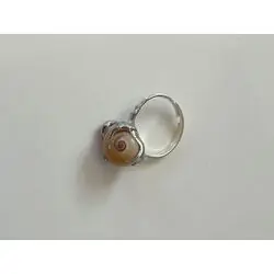 Кольца ракушка бежевая