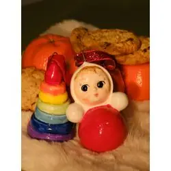 Фарфоровая елочная игрушка Неваляшка
